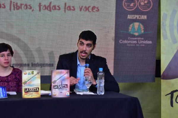 jornada-de-divulgacion-cientifica-libroferia-encarnacion-unae-2019-107DDEB0A6-6B3B-FB15-0AD6-2FB38FD8E4E0.jpg