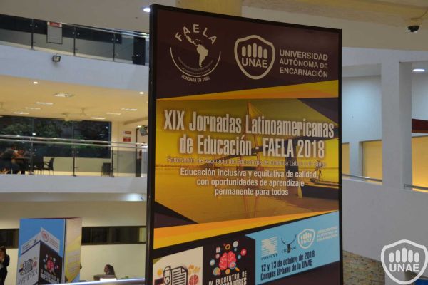 12lgqc-vCA5DBD45-4E63-BEC0-E50C-E41727F4EF33.jpg