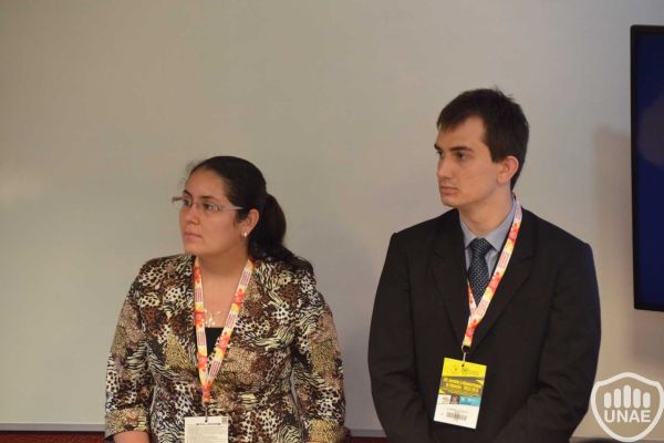 18-10-12-encuentro-de-tesistas-e-investigadores-primer-dia-25-copiar982B2B24-3067-2BD0-4C98-21DD2AA30556.jpg
