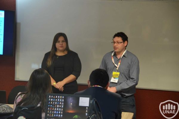 18-10-12-encuentro-de-tesistas-e-investigadores-primer-dia-91-copiar3FD15949-226C-116E-A115-9C0C81A1561B.jpg