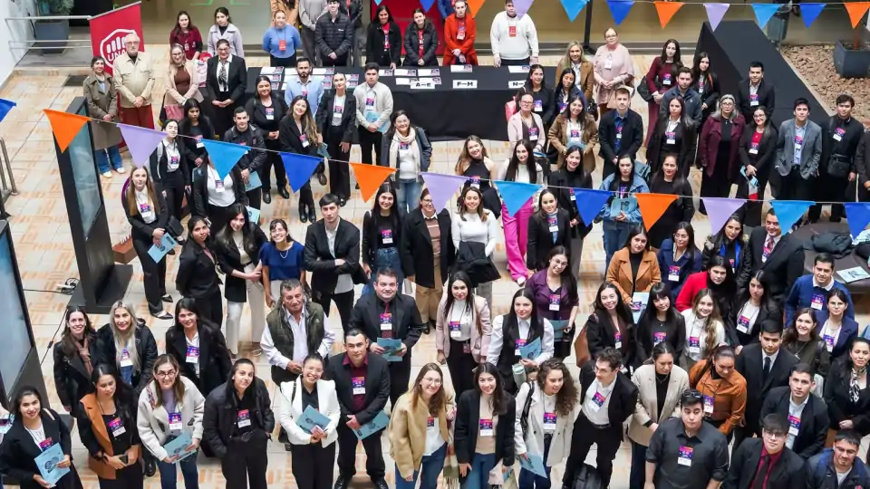 UNAE consolida la formación de investigadores y la divulgación científica con el XII Encuentro de Investigadores y XV Encuentro de Tesistas
