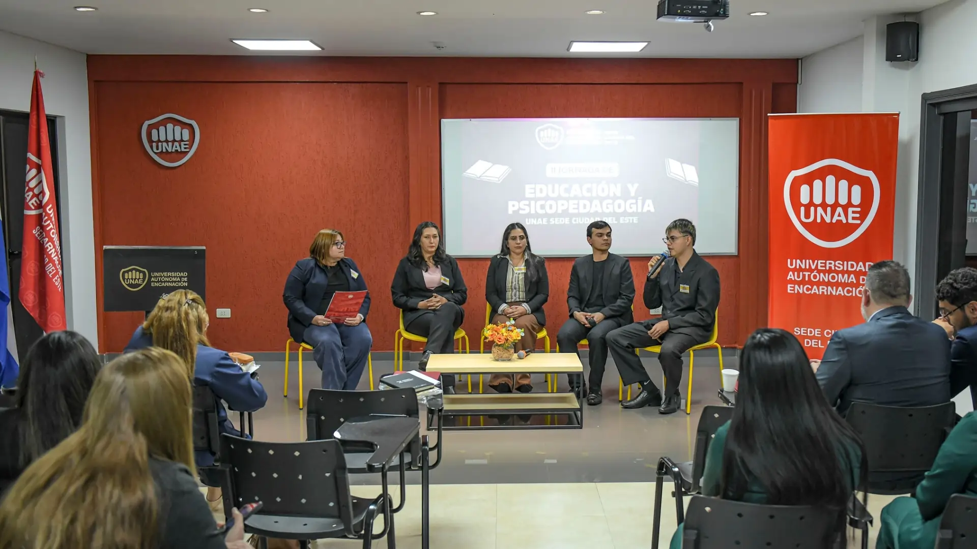 Exitosa II Jornada de Educación y Psicopedagogía en la UNAE Sede Ciudad del Este 