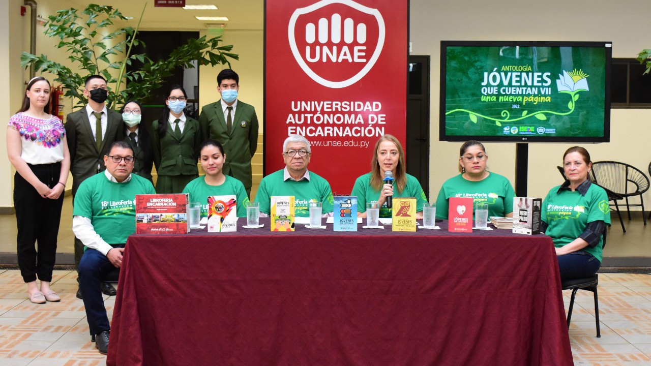 Lanzamiento de libroferia encarnacion 2022