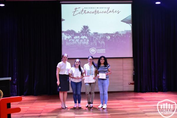 extracurricular-unae-2019-7F2BF67C9-D59F-2887-6833-CD3FD16390D4.jpg