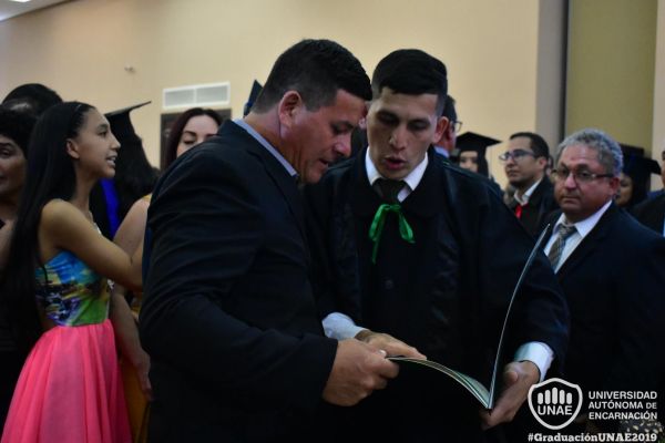 dsc-0076-graduacion-2019B99DA660-9630-51FA-F5EE-18A9F92C3A5D.jpg