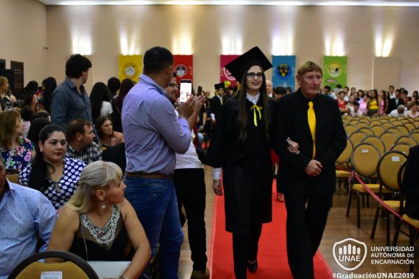 dsc-0140-graduacion-20196EBE53BC-21DA-8639-41D2-1BD8F62EB071.jpg