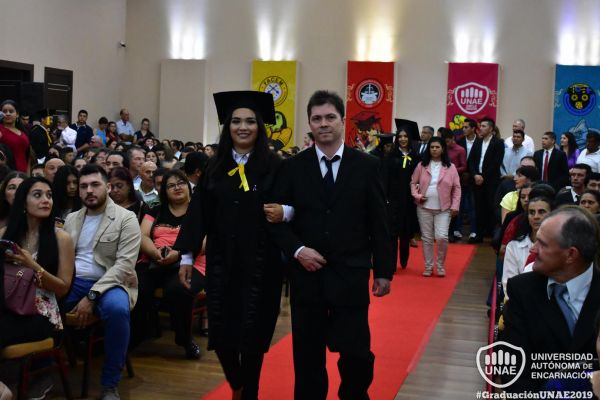 dsc-0180-graduacion-20196435D3F5-0AE6-39E3-5ABA-BD5BD38B083B.jpg