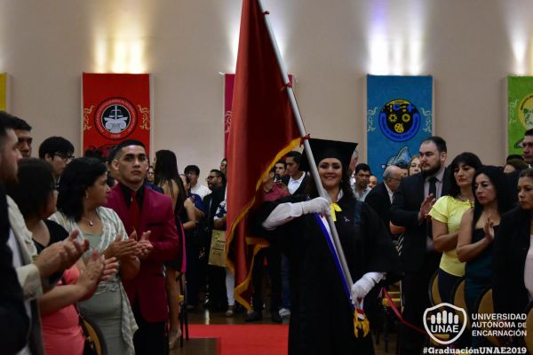 dsc-0183-graduacion-2019CA729895-E68C-6835-3C9E-B11A26CD5B28.jpg