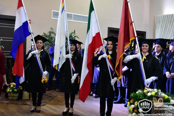 dsc-0192-graduacion-20190FE6F700-C6FC-D6E0-6B6A-87627F4A8537.jpg