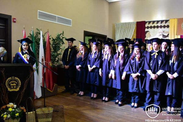 dsc-0285-graduacion-201938F7CC85-C326-40BB-510D-A0CE5D593383.jpg