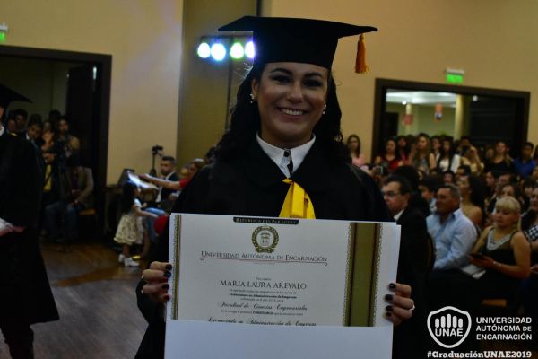 dsc-0297-graduacion-20196FD1F267-D36E-DB91-0400-359AB493BE7F.jpg
