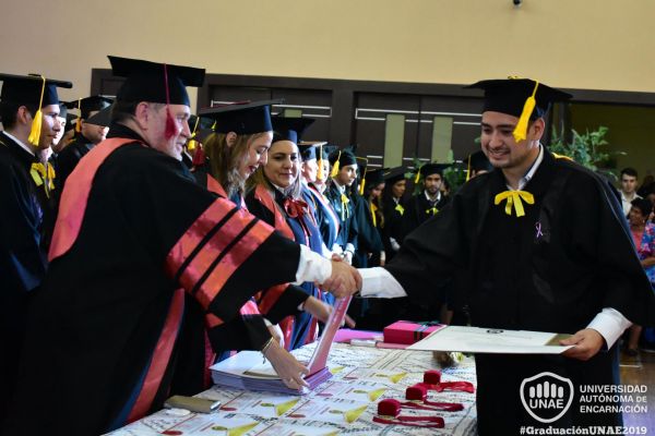 dsc-0315-graduacion-201992B9BA65-ECC3-D19D-2A50-F22BF1066164.jpg