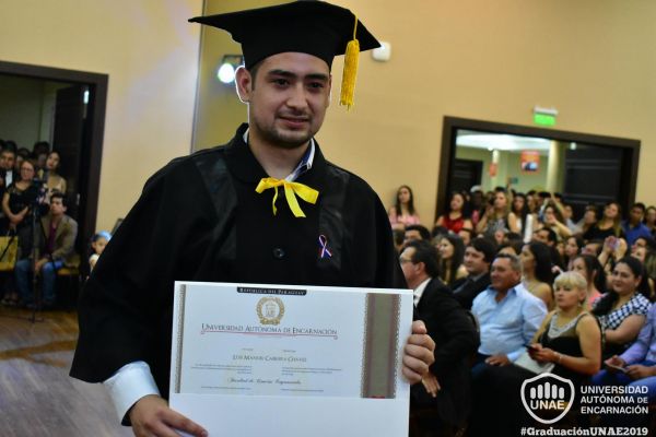 dsc-0317-graduacion-2019C5656F72-E5BD-BED5-D71B-9D6FAA7D3877.jpg