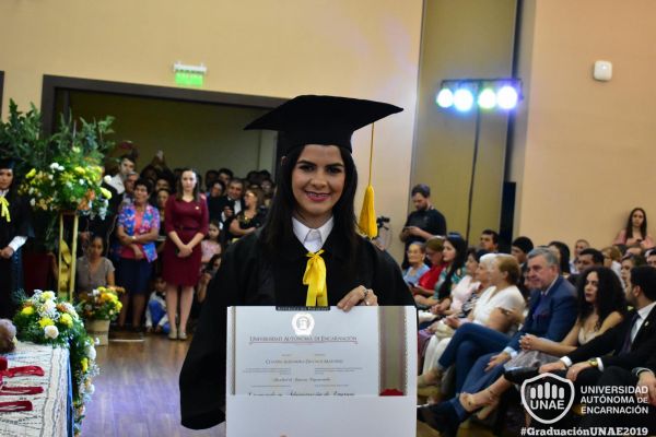 dsc-0326-graduacion-20192C7BF574-9845-39BD-F732-8317391B4EDF.jpg
