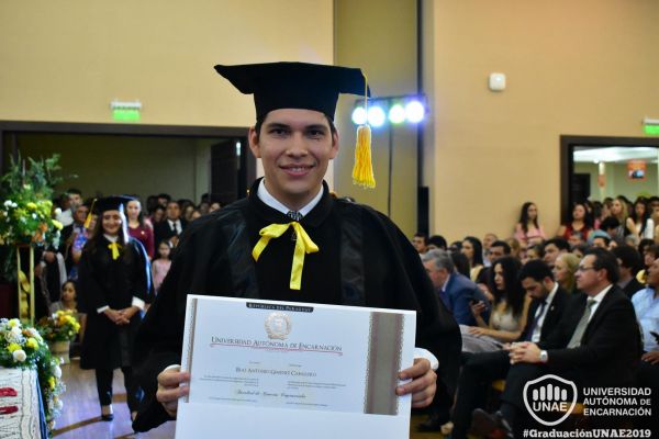 dsc-0349-graduacion-2019BFBFCEB3-9E62-E22E-9860-FEE98435F9FB.jpg