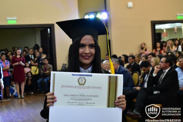 dsc-0356-graduacion-2019650014C7-20A9-2B3D-522F-65E149899A77.jpg