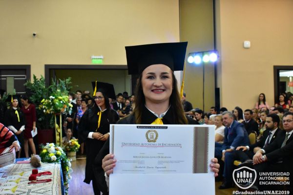 dsc-0367-graduacion-20195F0C7B00-029E-92DB-E284-802B99399362.jpg