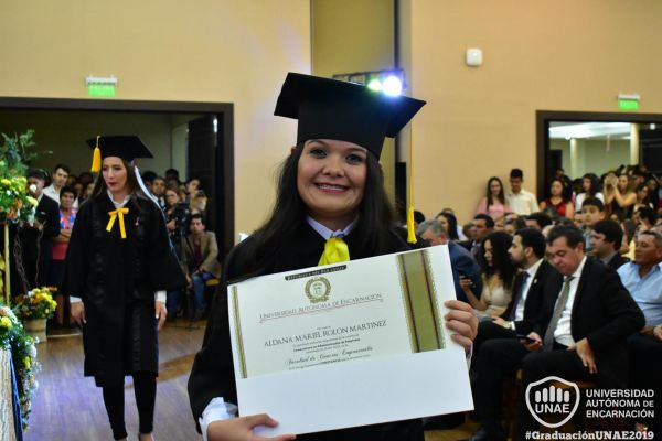 dsc-0396-graduacion-2019FA8BD25D-A7AE-D3A2-37D2-7A82A1924439.jpg
