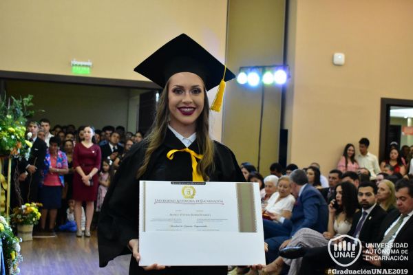 dsc-0406-graduacion-2019A65BBC27-4EFA-6129-DC50-825068767F3D.jpg
