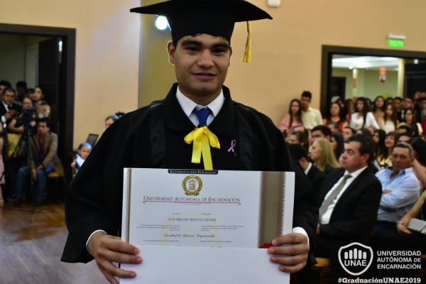 dsc-0409-graduacion-2019C0637409-8F87-4371-D329-BA124DE00F43.jpg