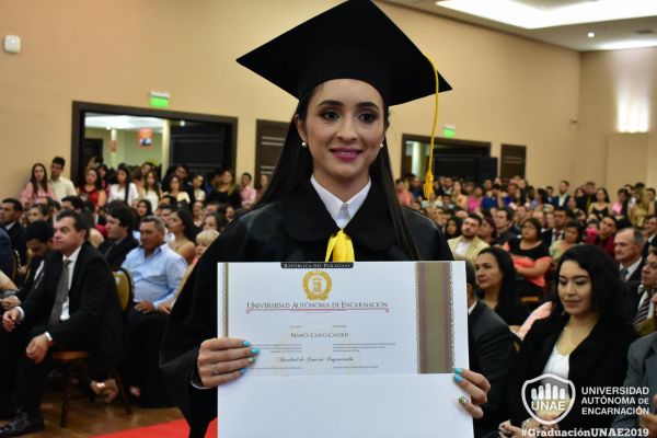 dsc-0428-graduacion-2019CA8013D3-7F96-5F33-CE3F-E52A71481694.jpg