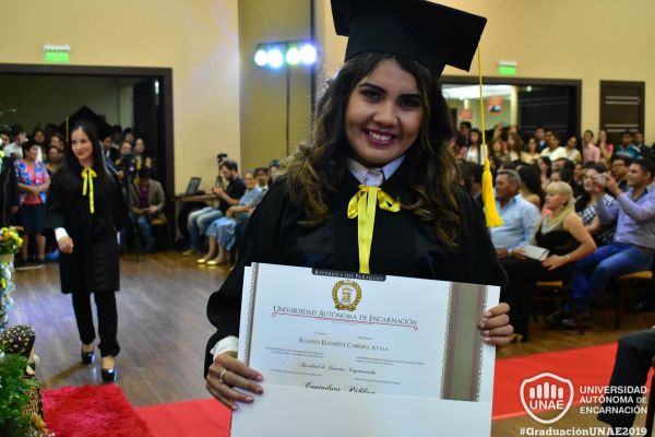 dsc-0461-graduacion-2019FA5DDF08-561D-0C2C-1326-926AADB07659.jpg