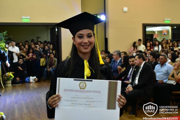 dsc-0466-graduacion-201906CA3253-970C-B0E8-80AC-7DCFFE737F0C.jpg