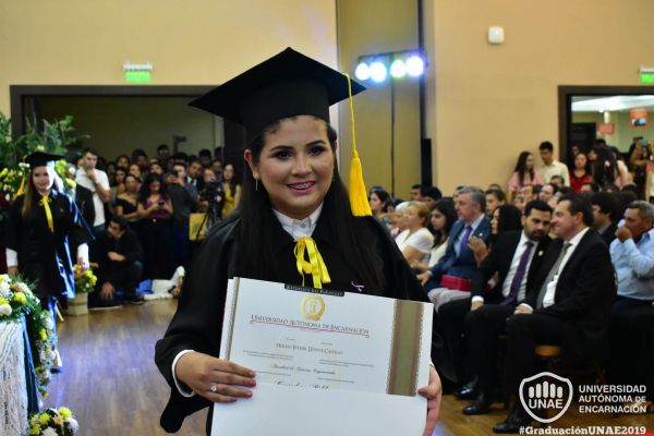 dsc-0469-graduacion-201985FD5F90-DEC7-BAFF-F416-4547918E7E48.jpg