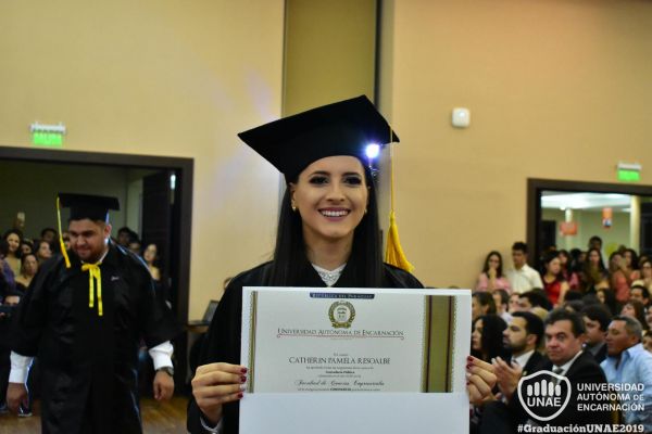 dsc-0498-graduacion-201976DC0F2C-2B5D-35D8-0075-E39D1BABC7F6.jpg