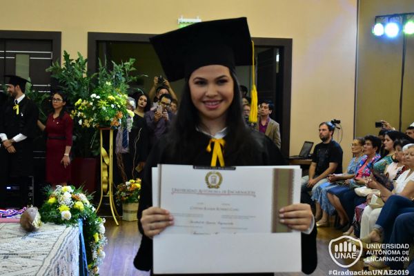 dsc-0546-graduacion-201914A2197D-C9BA-CD46-E11D-D0EDB15C4582.jpg