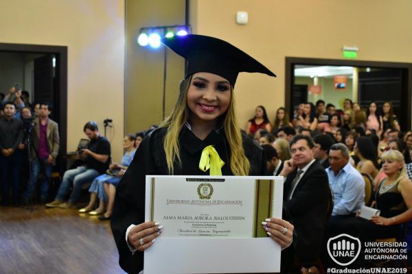 dsc-0553-graduacion-201962FB84C2-D0BE-19F8-C124-C76BA7568488.jpg