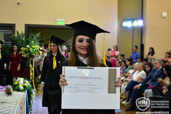dsc-0561-graduacion-201941D527CD-9D8D-3BE8-E01F-E263256BCF2F.jpg