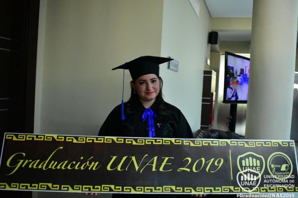 dsc-0563-graduacion-201933BB7BA9-835F-6773-31BC-563552059E6D.jpg