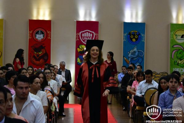 dsc-0572-graduacion-2019760AC8F2-5810-1677-EC63-636B2C80C575.jpg