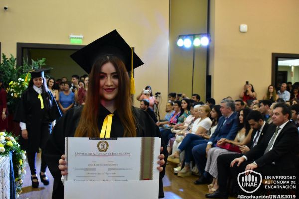 dsc-0578-graduacion-2019752C916F-D952-C7F6-0171-5DD45BB31183.jpg