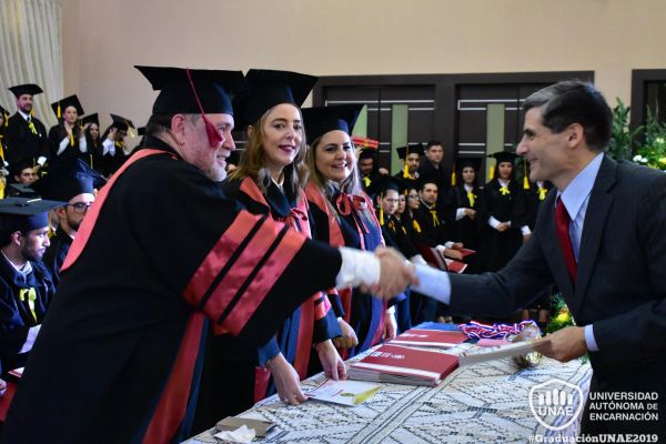 dsc-0583-graduacion-201910958FAC-1227-501B-746E-5A54F7B2C755.jpg