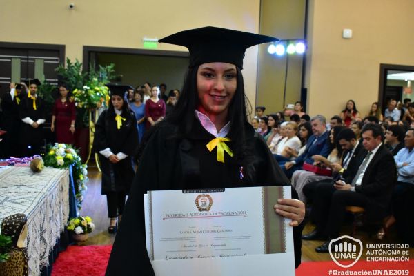 dsc-0588-graduacion-201968F7103C-606D-894E-AD0D-A6181536B6BF.jpg