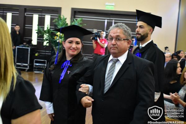 dsc-0599-graduacion-2019D77F460D-6B78-0485-F097-292F9D2DB80F.jpg