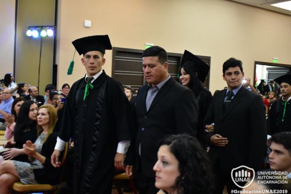 dsc-0611-graduacion-201952C66A34-C314-67E2-C131-4747AE900F49.jpg