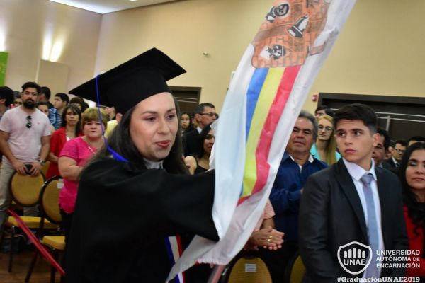 dsc-0626-graduacion-2019E7479270-ACC2-8E25-F5CC-45B6A8BAA440.jpg