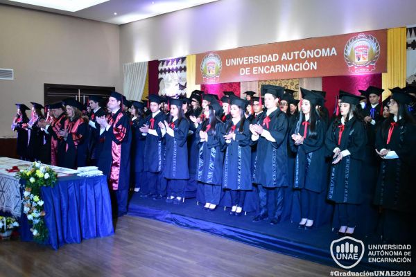 dsc-0636-graduacion-2019F10B8B10-55B1-96EA-8042-DD60B422CDAC.jpg