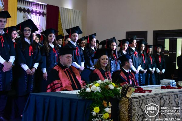 dsc-0646-graduacion-2019E87F5443-24D6-CAAA-DE19-397B62B066A8.jpg