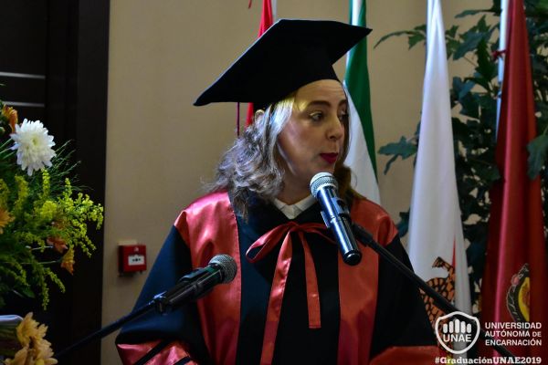 dsc-0692-graduacion-201914F9923B-B4D2-0AEC-4E35-2509E2B6C0F4.jpg