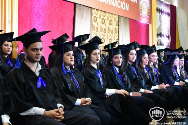 dsc-0764-graduacion-2019A53877AE-A327-1AF6-99BC-FE84AFED7C1E.jpg