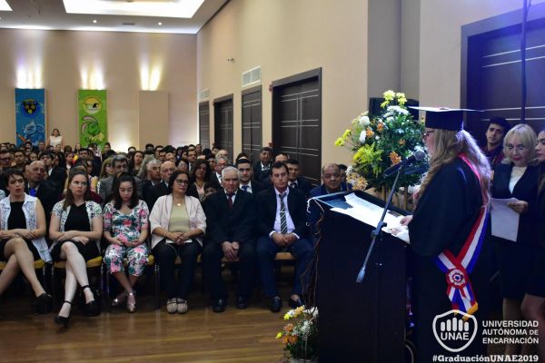 dsc-0776-graduacion-2019263E0B9F-8BC7-A988-0491-8E8D0047824C.jpg