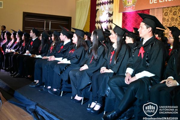 dsc-0809-graduacion-2019ECF74F14-9348-911E-B793-145E88D52C74.jpg