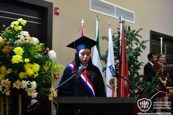 dsc-0813-graduacion-2019B888D4C3-2BE1-E967-B15E-AE1692B01BBB.jpg