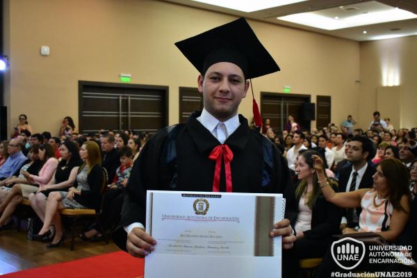 dsc-0850-graduacion-20198E8BD376-FD41-E892-3E7A-5BC096F813A9.jpg