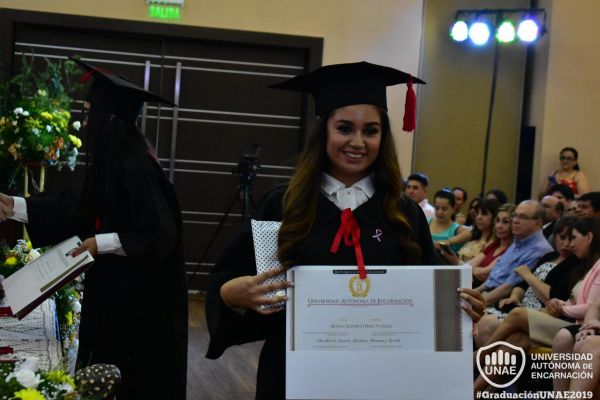 dsc-0852-graduacion-2019B7D24249-D61E-B19F-C32D-B97CA69A1DDD.jpg