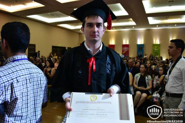 dsc-0856-graduacion-2019BEBF43EA-5786-FD09-BF5B-ECCFB0BED547.jpg